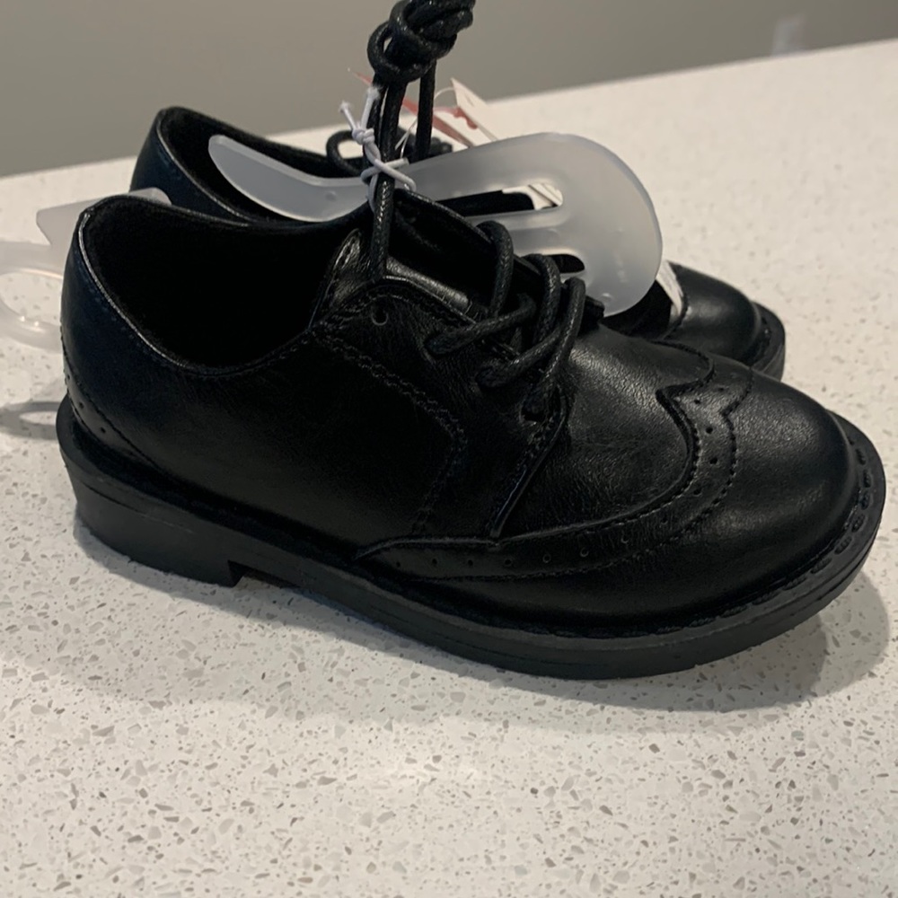 8c Black dress Shoe kids lace up shoes